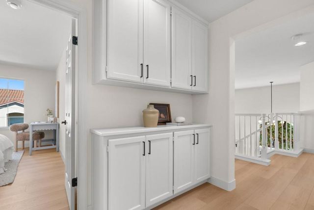 2230 Esperanca Avenue, Santa Clara, CA 95054