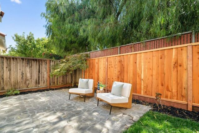 2230 Esperanca Avenue, Santa Clara, CA 95054