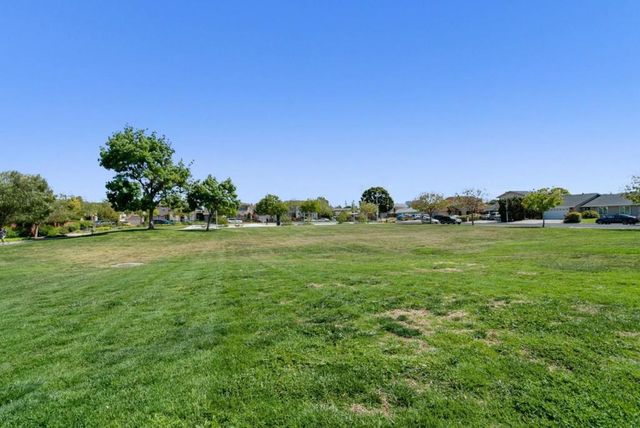 2230 Esperanca Avenue, Santa Clara, CA 95054