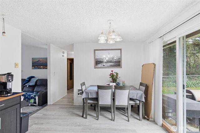 11209 11211 89th Avenue Ct E, Puyallup, WA 98373