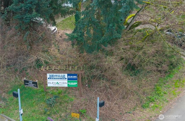 11209 11211 89th Avenue Ct E, Puyallup, WA 98373