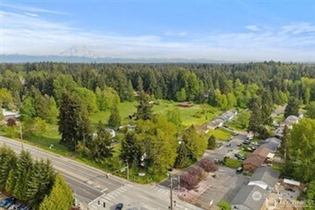 11209 11211 89th Avenue Ct E, Puyallup, WA 98373