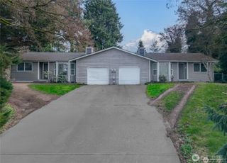 11209 11211 89th Avenue Ct E, Puyallup, WA 98373