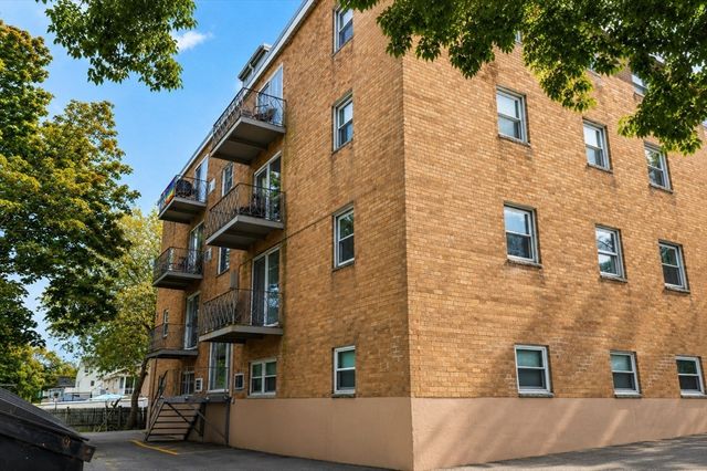 75 Waldemar Ave 202, Boston, MA 02128