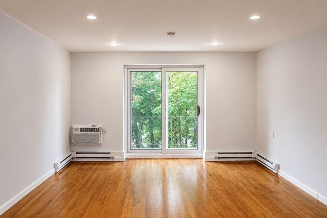 75 Waldemar Ave 202, Boston, MA 02128