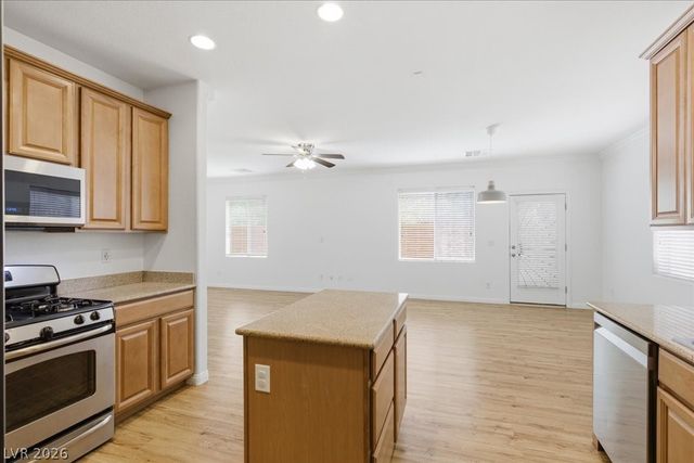 9345 Euphoria Rose Avenue, Las Vegas, NV 89166
