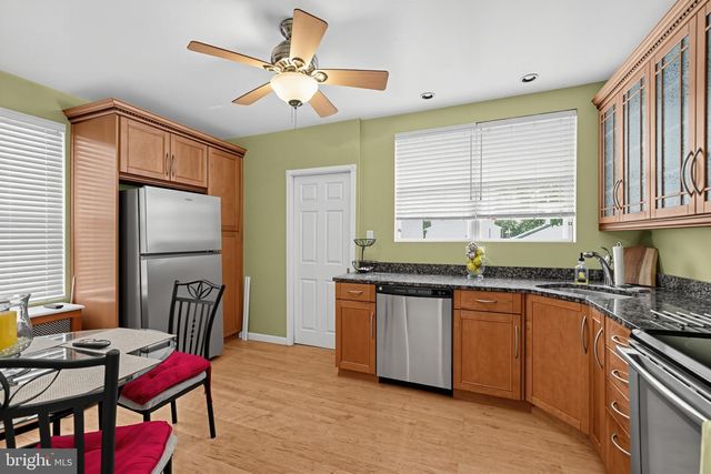 255 HIRST AVE, Lansdowne, PA 19050