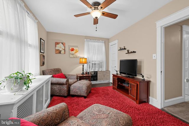 255 HIRST AVE, Lansdowne, PA 19050
