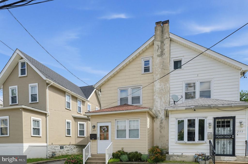 255 HIRST AVE, Lansdowne, PA 19050 — photo 5