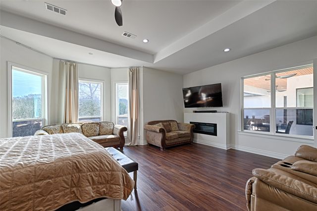 1107 Lily Court, Grand Prairie, TX 75104