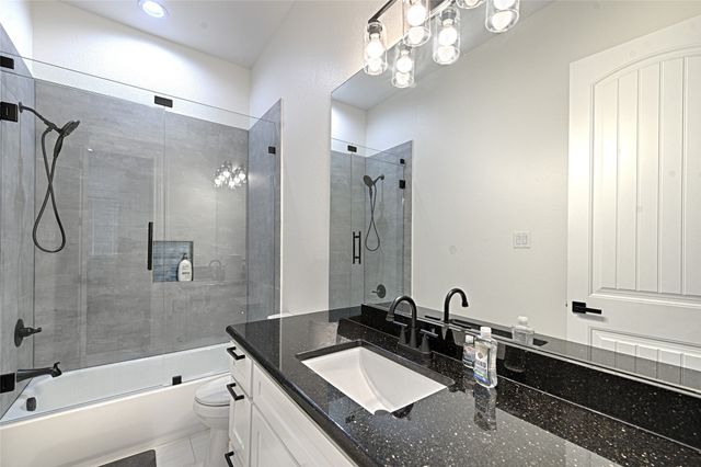 1107 Lily Court, Grand Prairie, TX 75104