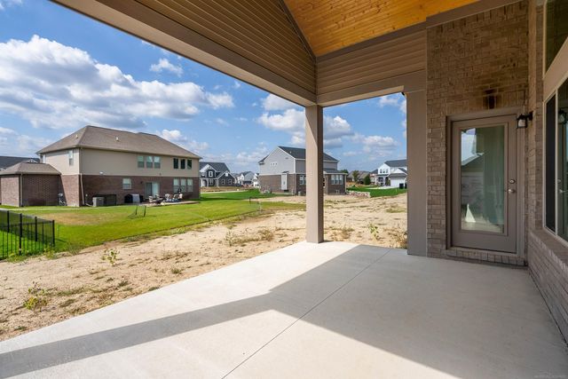 18213 Stallman Drive, Macomb Twp, MI 48044