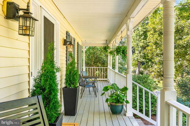 5317 FORREST CT, Warrenton, VA 20187