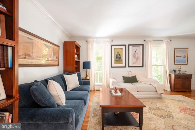 5317 FORREST CT, Warrenton, VA 20187