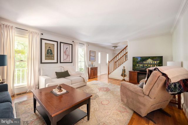 5317 FORREST CT, Warrenton, VA 20187