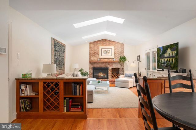 5317 FORREST CT, Warrenton, VA 20187