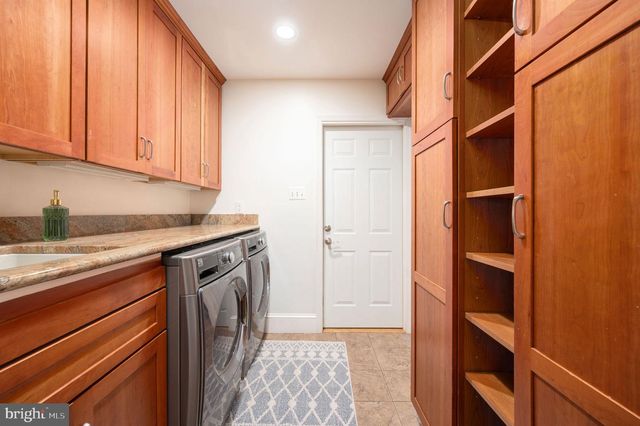 5317 FORREST CT, Warrenton, VA 20187