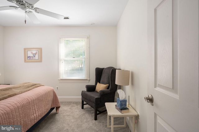 5317 FORREST CT, Warrenton, VA 20187