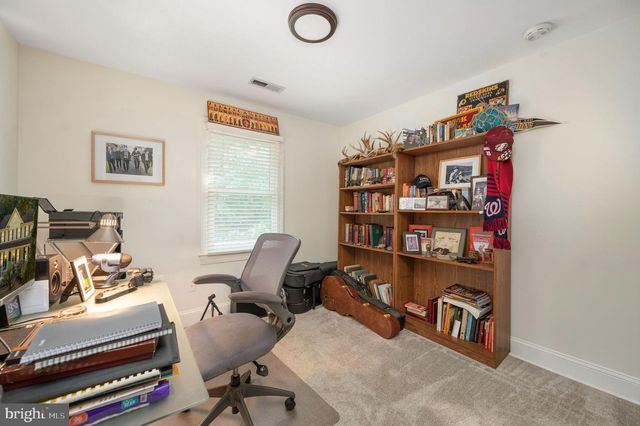 5317 FORREST CT, Warrenton, VA 20187