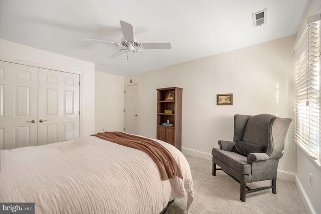 5317 FORREST CT, Warrenton, VA 20187