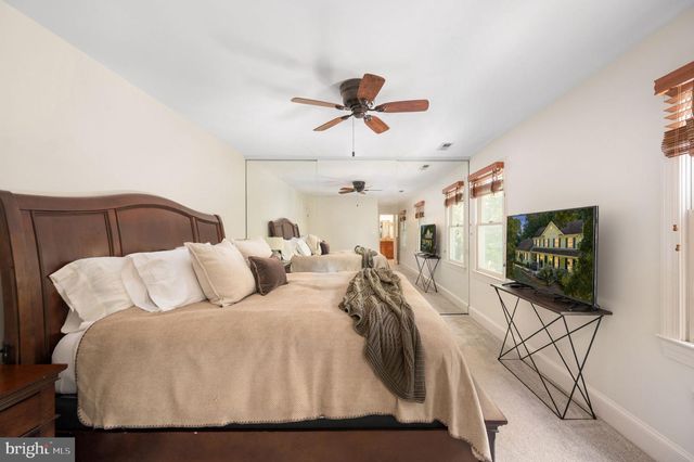5317 FORREST CT, Warrenton, VA 20187