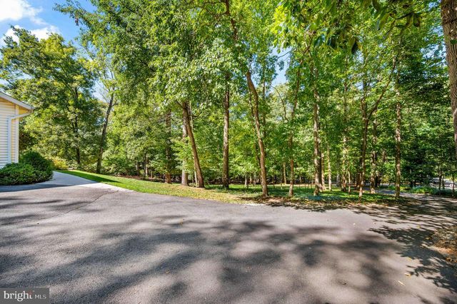 5317 FORREST CT, Warrenton, VA 20187