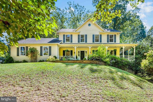 5317 FORREST CT, Warrenton, VA 20187
