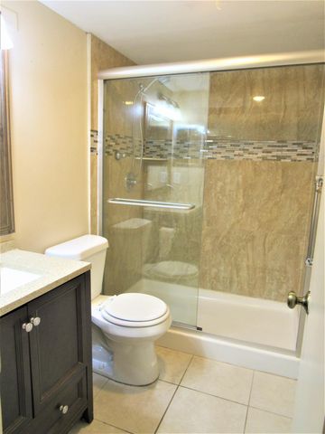 214 Berkshire K, West Palm Beach, FL 33417