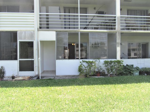 214 Berkshire K, West Palm Beach, FL 33417