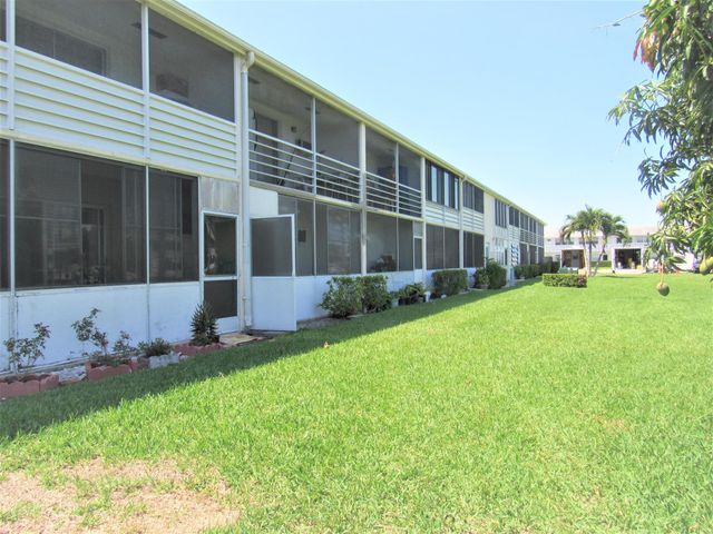 214 Berkshire K, West Palm Beach, FL 33417