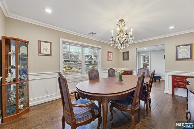 48 John Place, Bergenfield, NJ 07621