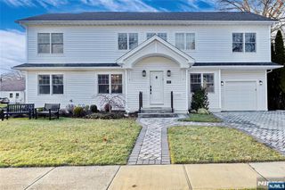 48 John Place, Bergenfield, NJ 07621