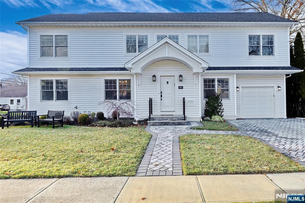 48 John Place, Bergenfield, NJ 07621