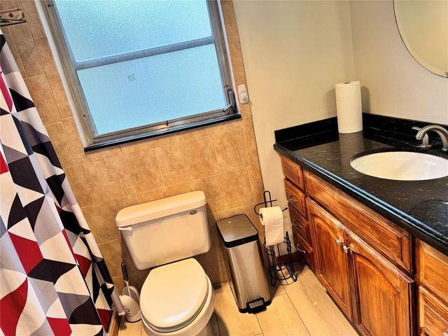 2850 N Palm Aire Drive 207, Pompano Beach, FL 33069
