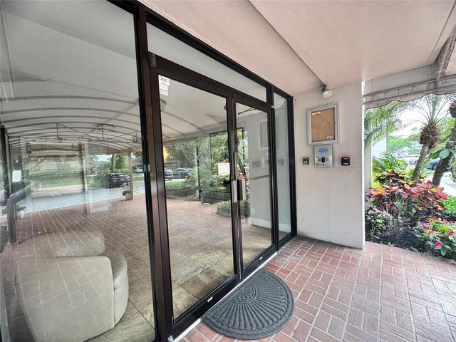 2850 N Palm Aire Drive 207, Pompano Beach, FL 33069