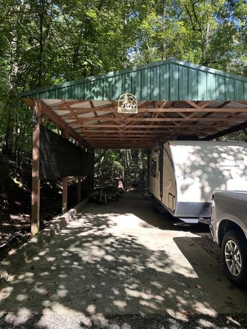 870 Ogden Drive, Ellijay, GA 30540