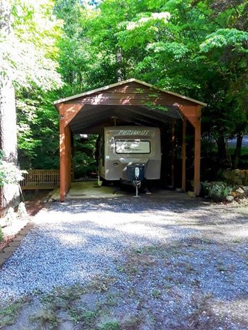 870 Ogden Drive, Ellijay, GA 30540