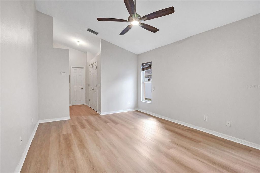 Image 22 of property listing at 3625 GATLIN PLACE CIRCLE, Orlando, FL 32812