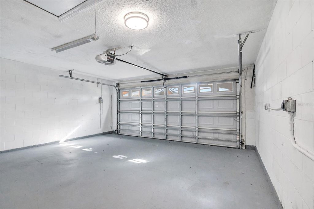 Image 36 of property listing at 3625 GATLIN PLACE CIRCLE, Orlando, FL 32812