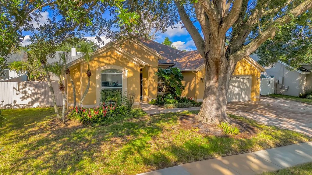 Image 42 of property listing at 3625 GATLIN PLACE CIRCLE, Orlando, FL 32812