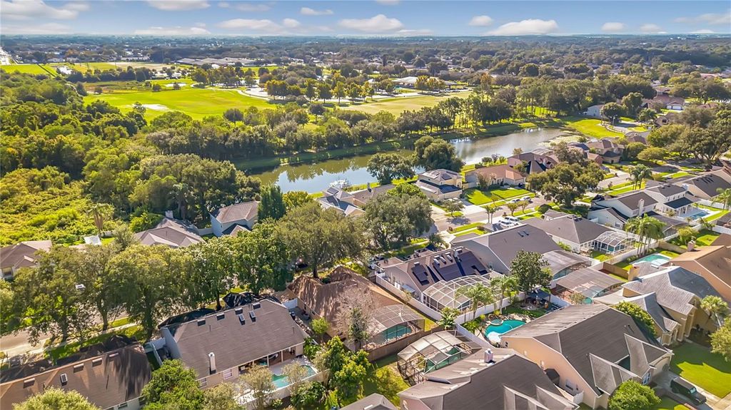 Image 45 of property listing at 3625 GATLIN PLACE CIRCLE, Orlando, FL 32812