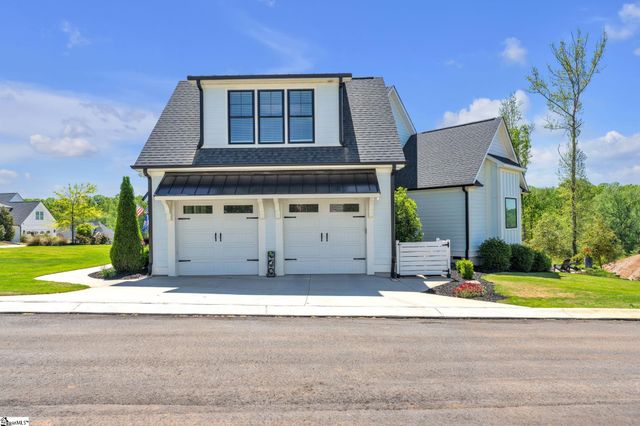 200 Braxton Meadow Drive, Simpsonville, SC 29681