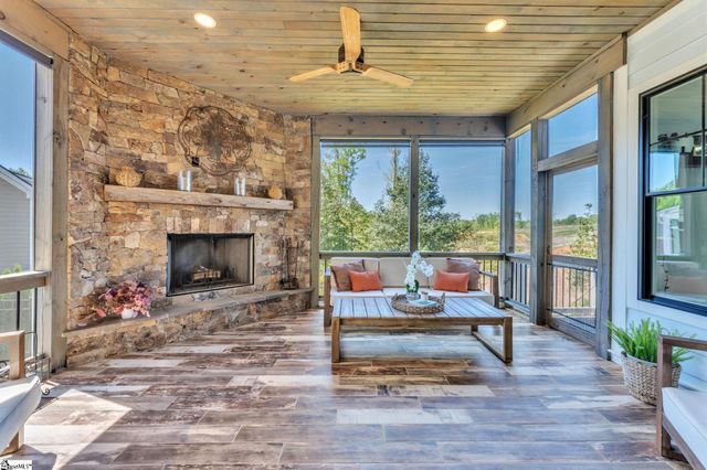 200 Braxton Meadow Drive, Simpsonville, SC 29681