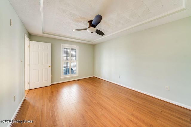 6404 Faris Way, Louisville, KY 40272