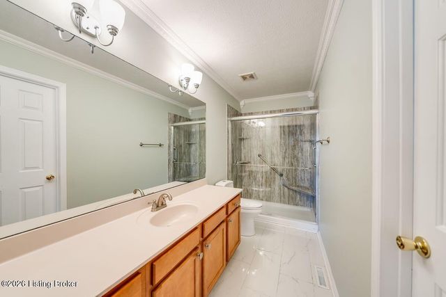 6404 Faris Way, Louisville, KY 40272