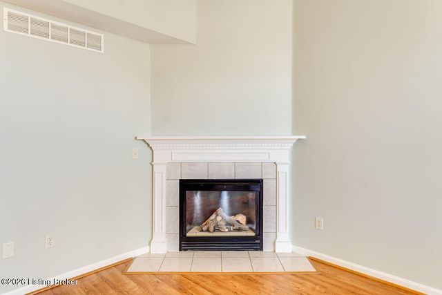 6404 Faris Way, Louisville, KY 40272