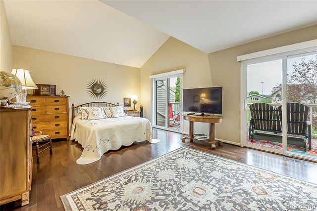 21100 Boulder Circle, Northville, MI 48167