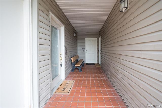 21100 Boulder Circle, Northville, MI 48167