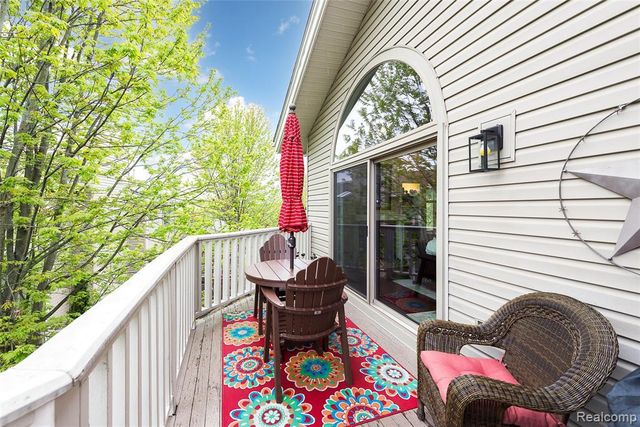 21100 Boulder Circle, Northville, MI 48167