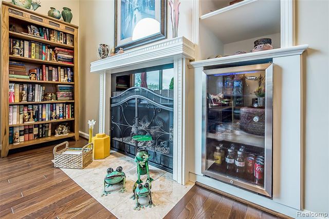 21100 Boulder Circle, Northville, MI 48167